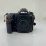 Câmera Nikon D850 em perfeitas condições - Amarante
